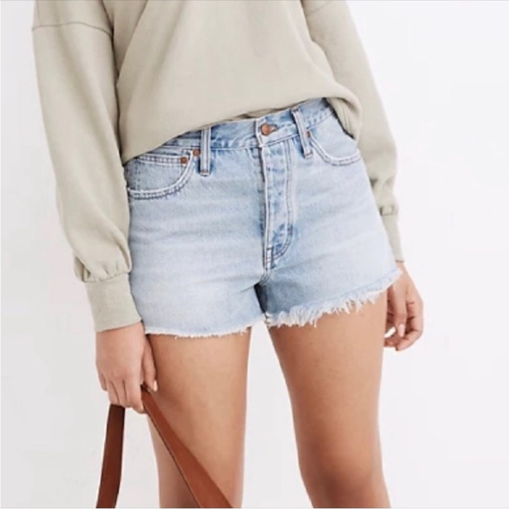 Madewell Curvy Relaxed Denim Shorts High
Waist Button Fly Light Wash Women's 27